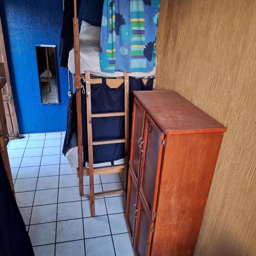 Hostal Гуадалахара Екстериор снимка